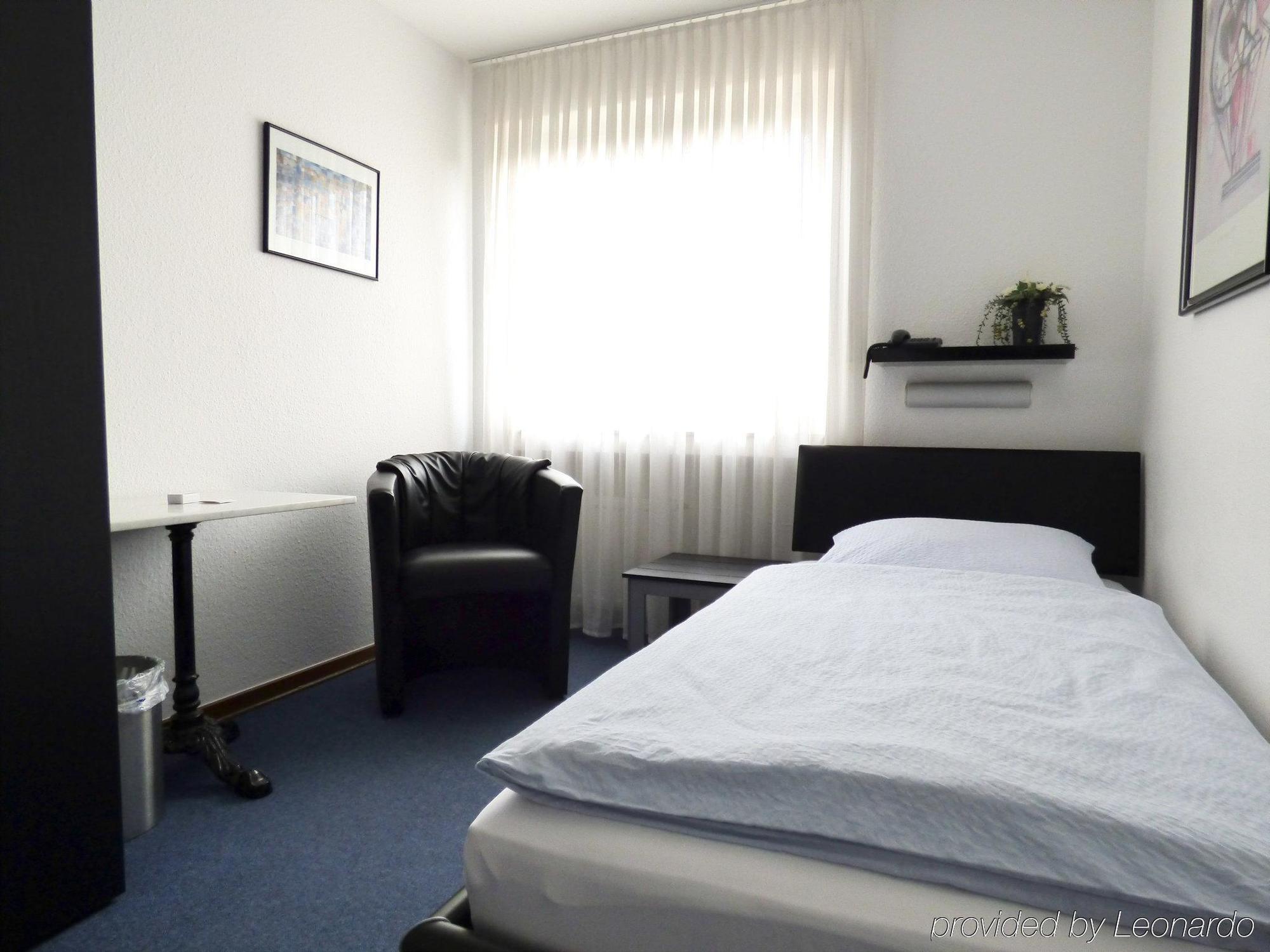 Hotel Alt Buettgen Kaarst Luaran gambar