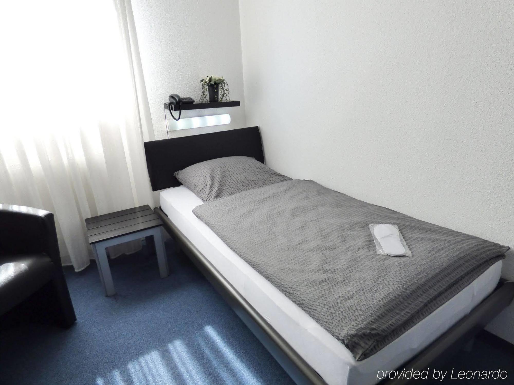 Hotel Alt Buettgen Kaarst Luaran gambar