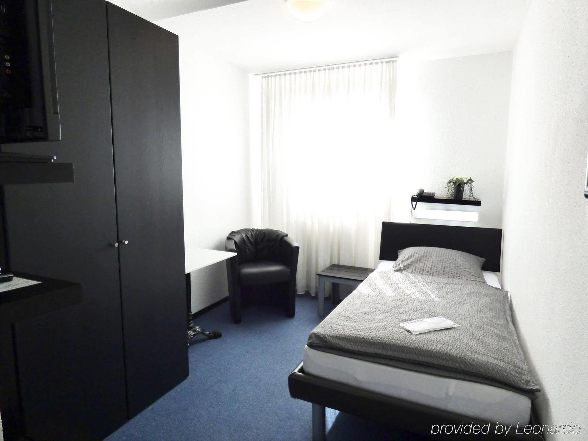 Hotel Alt Buettgen Kaarst Luaran gambar